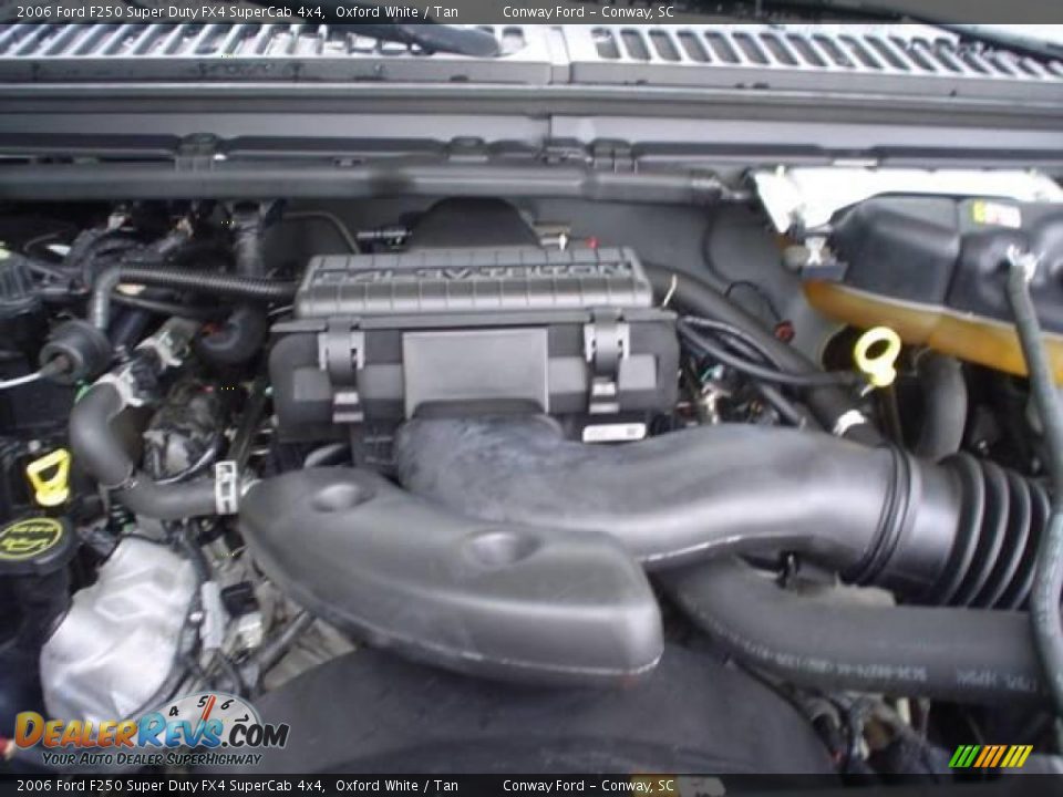 2006 Ford F250 Super Duty FX4 SuperCab 4x4 Oxford White / Tan Photo #11