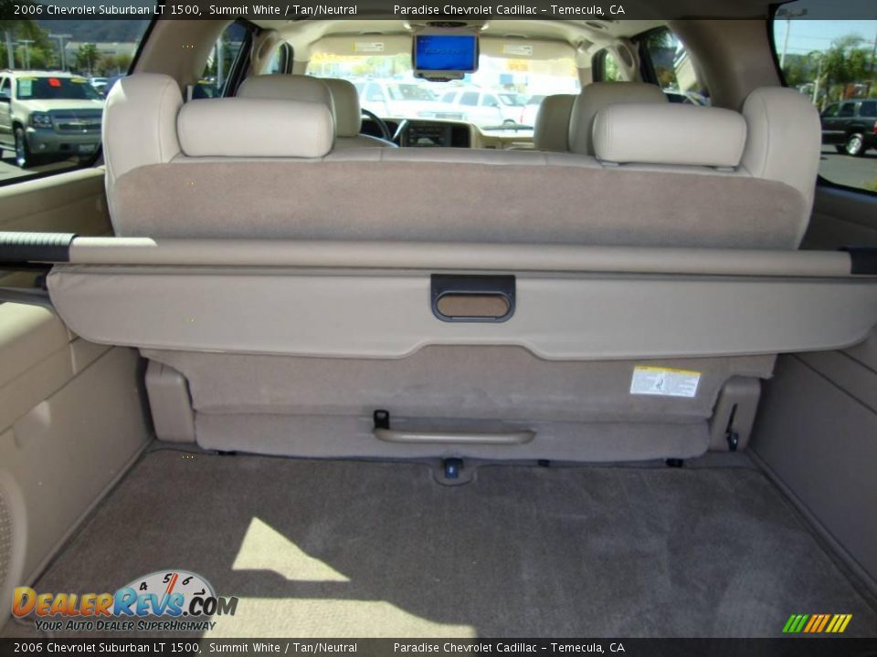 2006 Chevrolet Suburban LT 1500 Summit White / Tan/Neutral Photo #12