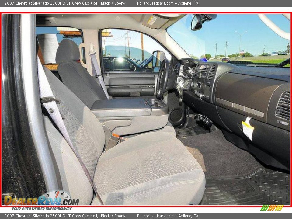 2007 Chevrolet Silverado 2500HD LT Crew Cab 4x4 Black / Ebony Photo #20