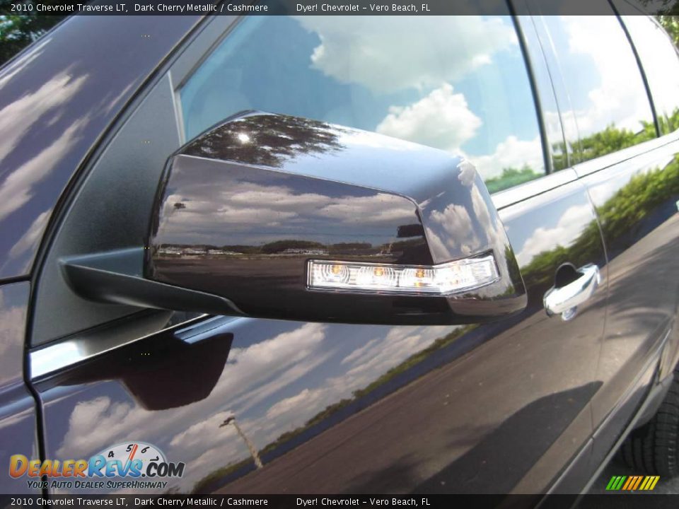 2010 Chevrolet Traverse LT Dark Cherry Metallic / Cashmere Photo #8