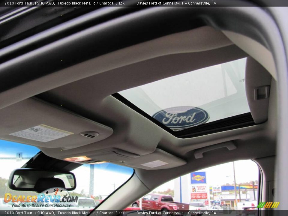 2010 Ford Taurus SHO AWD Tuxedo Black Metallic / Charcoal Black Photo #14