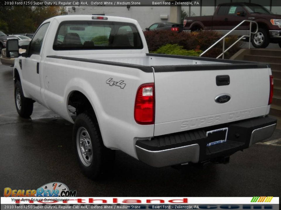 2010 Ford F250 Super Duty XL Regular Cab 4x4 Oxford White / Medium Stone Photo #8