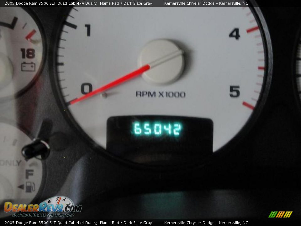 2005 Dodge Ram 3500 SLT Quad Cab 4x4 Dually Flame Red / Dark Slate Gray Photo #36
