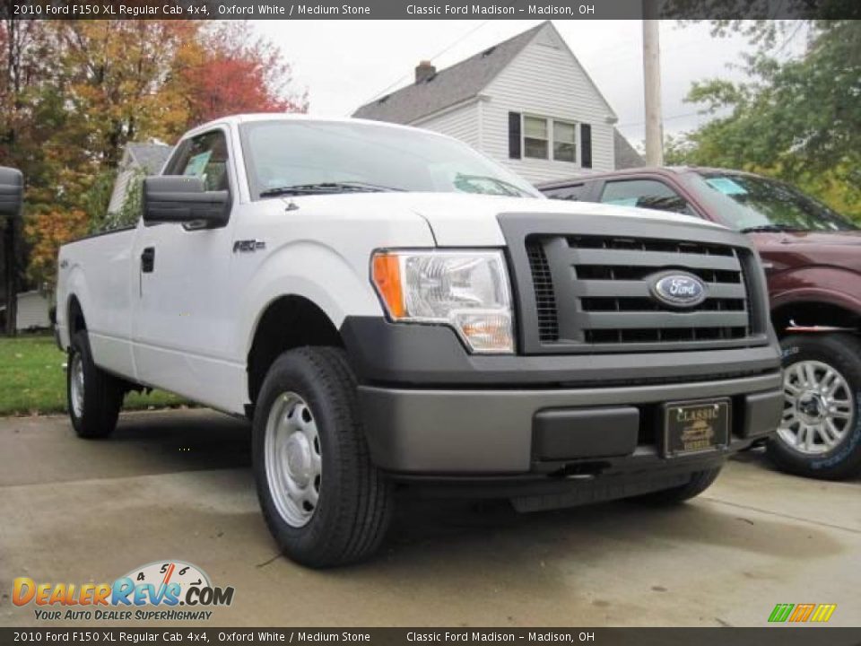 2010 Ford F150 XL Regular Cab 4x4 Oxford White / Medium Stone Photo #3