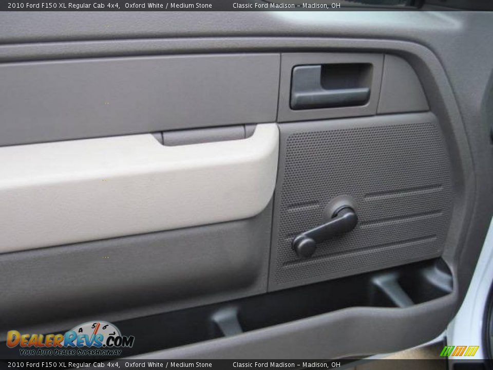 2010 Ford F150 XL Regular Cab 4x4 Oxford White / Medium Stone Photo #6