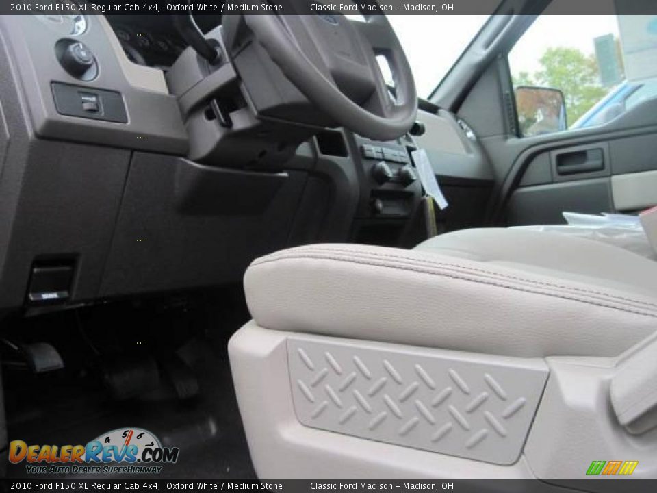 2010 Ford F150 XL Regular Cab 4x4 Oxford White / Medium Stone Photo #7