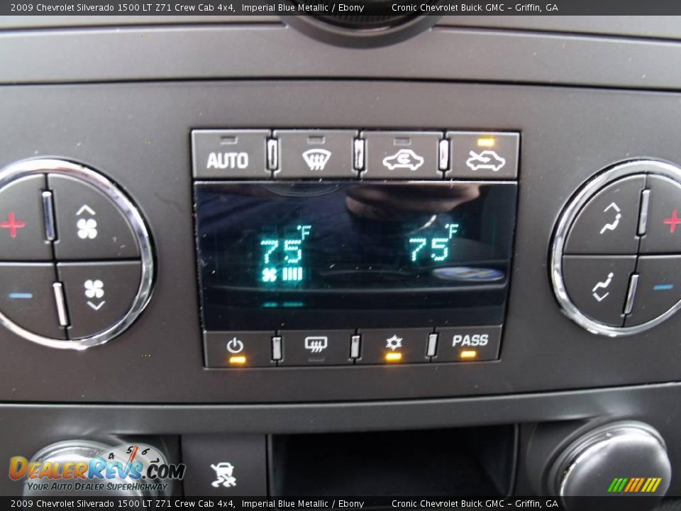 2009 Chevrolet Silverado 1500 LT Z71 Crew Cab 4x4 Imperial Blue Metallic / Ebony Photo #19