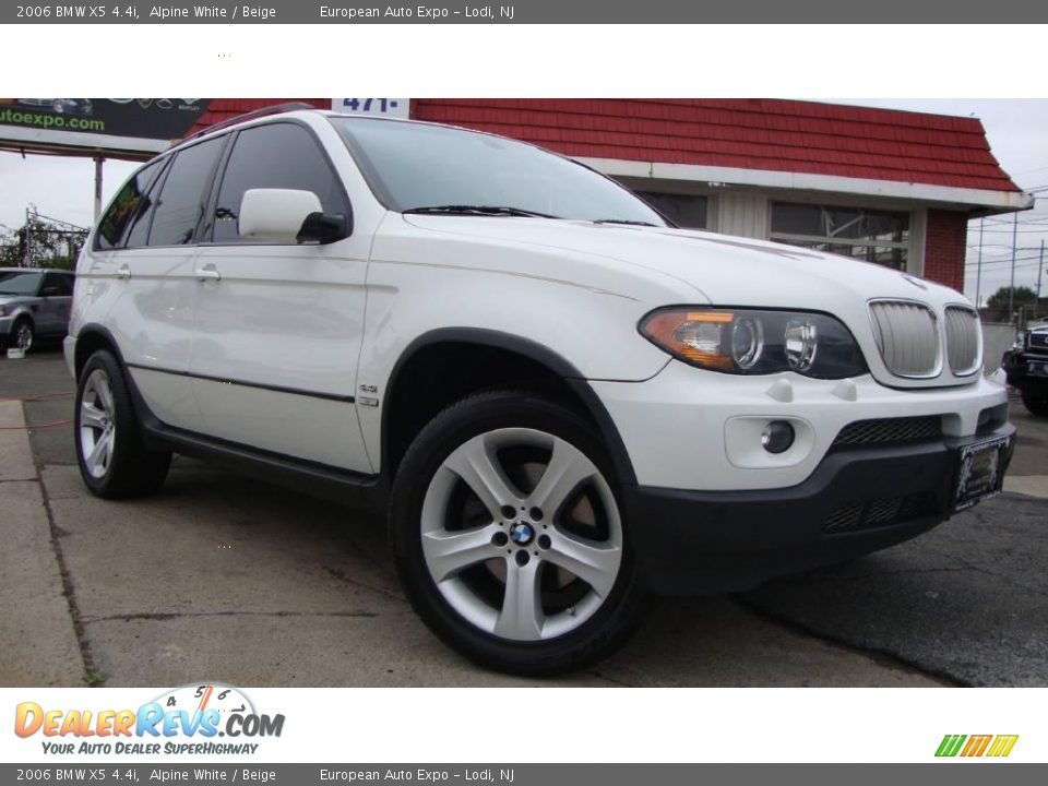 2006 BMW X5 4.4i Alpine White / Beige Photo #2