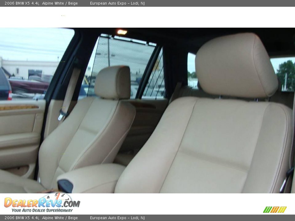 2006 BMW X5 4.4i Alpine White / Beige Photo #9