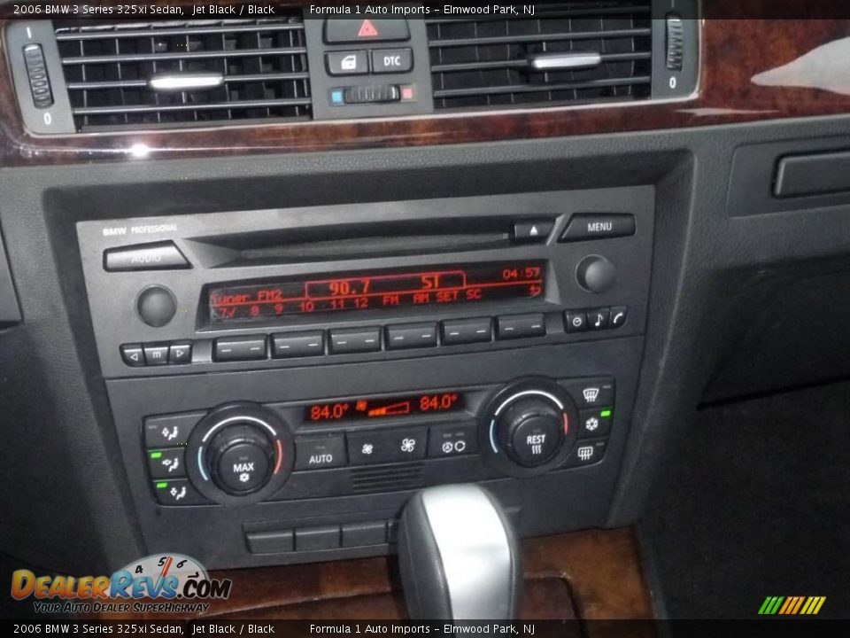 2006 BMW 3 Series 325xi Sedan Jet Black / Black Photo #11