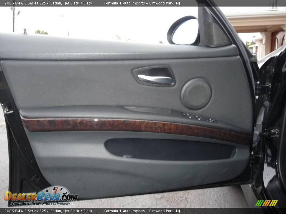2006 BMW 3 Series 325xi Sedan Jet Black / Black Photo #13