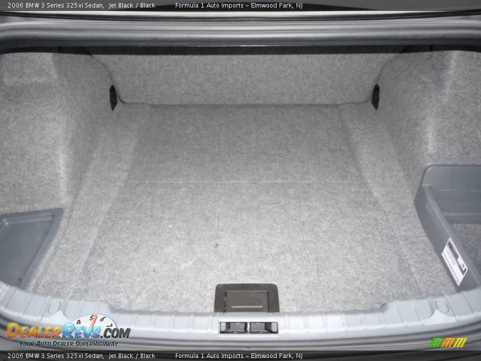 2006 BMW 3 Series 325xi Sedan Jet Black / Black Photo #15