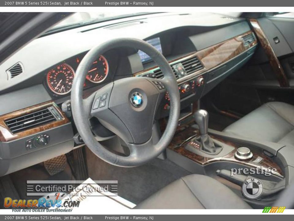 2007 BMW 5 Series 525i Sedan Jet Black / Black Photo #4