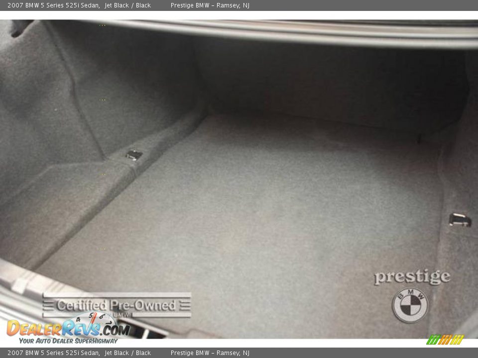 2007 BMW 5 Series 525i Sedan Jet Black / Black Photo #7