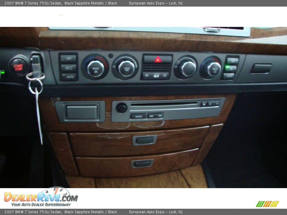 2007 BMW 7 Series 750Li Sedan Black Sapphire Metallic / Black Photo #20