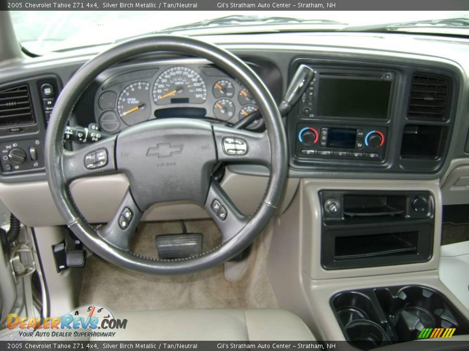 2005 Chevrolet Tahoe Z71 4x4 Silver Birch Metallic / Tan/Neutral Photo #13