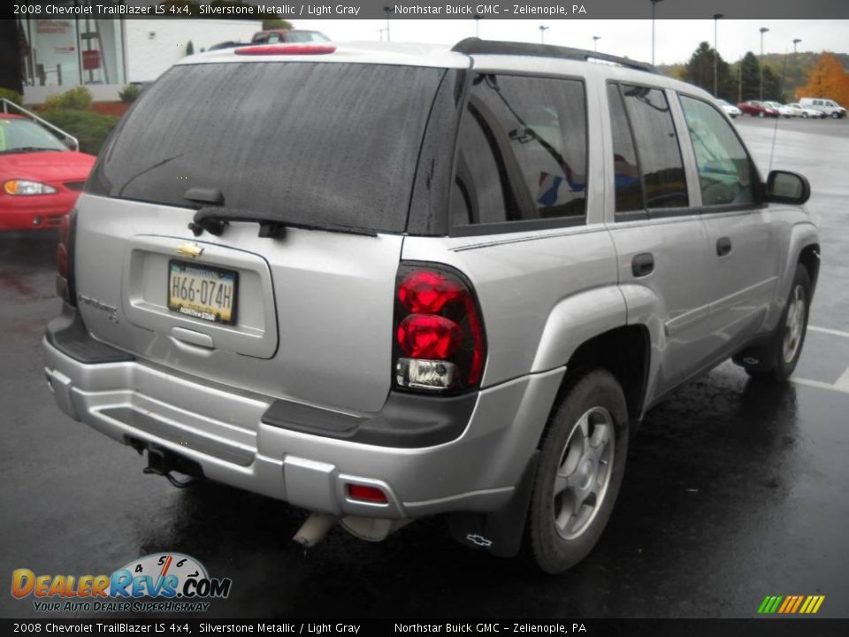 2008 Chevrolet TrailBlazer LS 4x4 Silverstone Metallic / Light Gray Photo #2