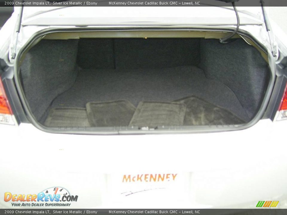 2009 Chevrolet Impala LT Silver Ice Metallic / Ebony Photo #11