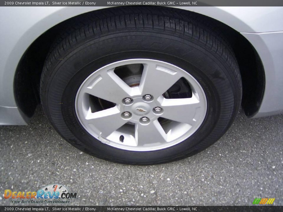 2009 Chevrolet Impala LT Silver Ice Metallic / Ebony Photo #16