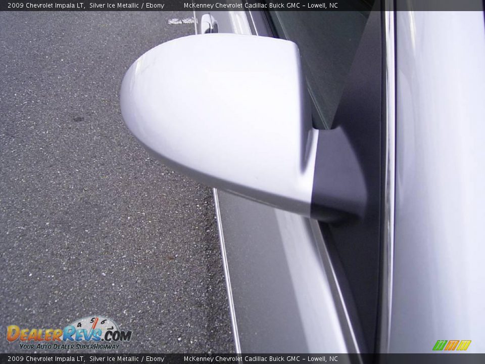 2009 Chevrolet Impala LT Silver Ice Metallic / Ebony Photo #17