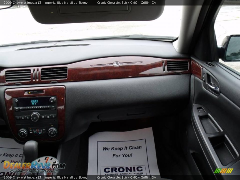 2009 Chevrolet Impala LT Imperial Blue Metallic / Ebony Photo #18
