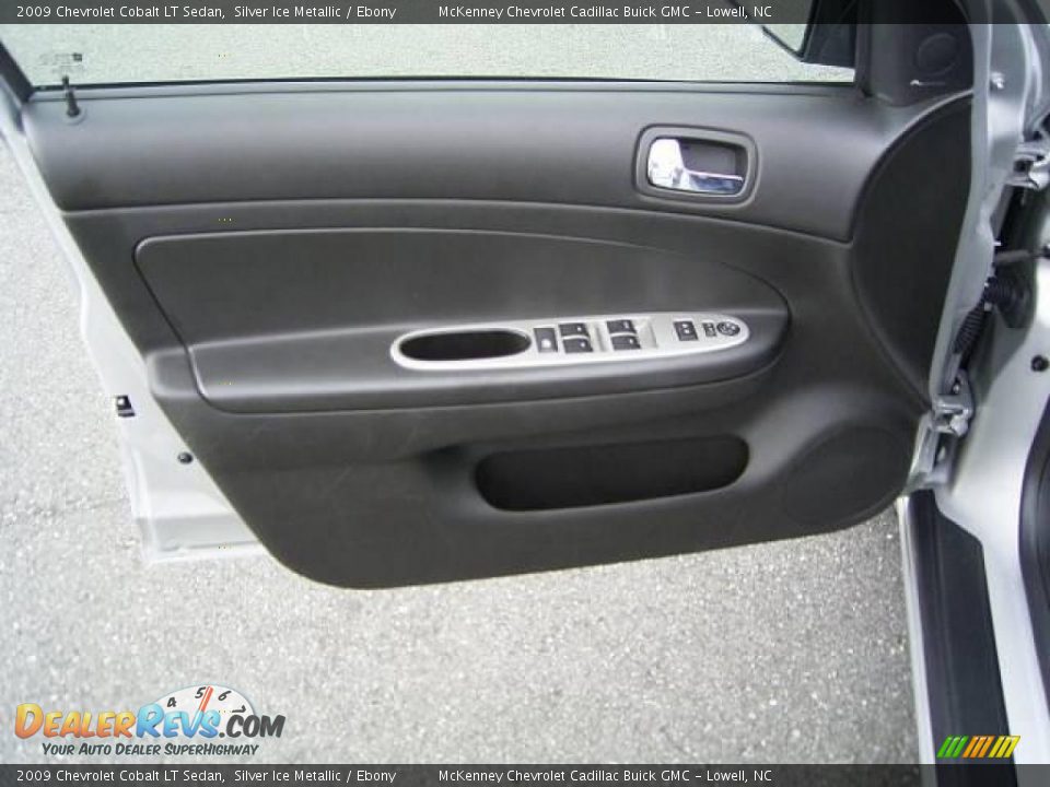 2009 Chevrolet Cobalt LT Sedan Silver Ice Metallic / Ebony Photo #7