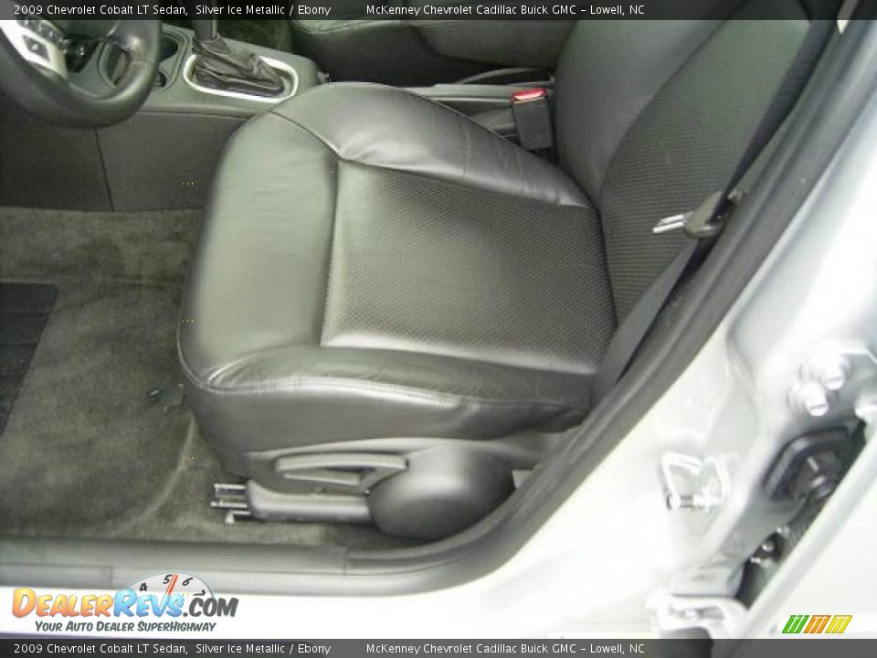 2009 Chevrolet Cobalt LT Sedan Silver Ice Metallic / Ebony Photo #8