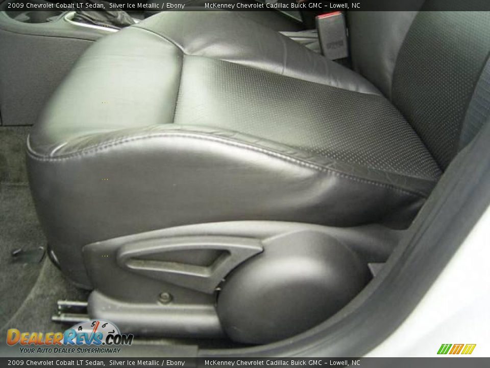 2009 Chevrolet Cobalt LT Sedan Silver Ice Metallic / Ebony Photo #9