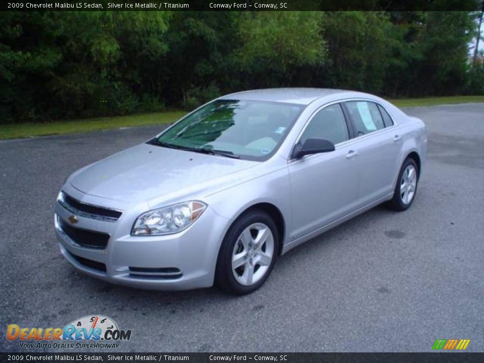 2009 Chevrolet Malibu LS Sedan Silver Ice Metallic / Titanium Photo #1