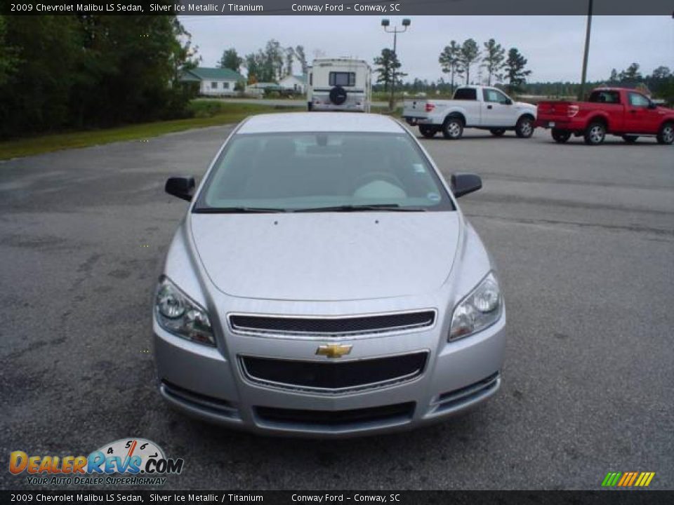 2009 Chevrolet Malibu LS Sedan Silver Ice Metallic / Titanium Photo #2