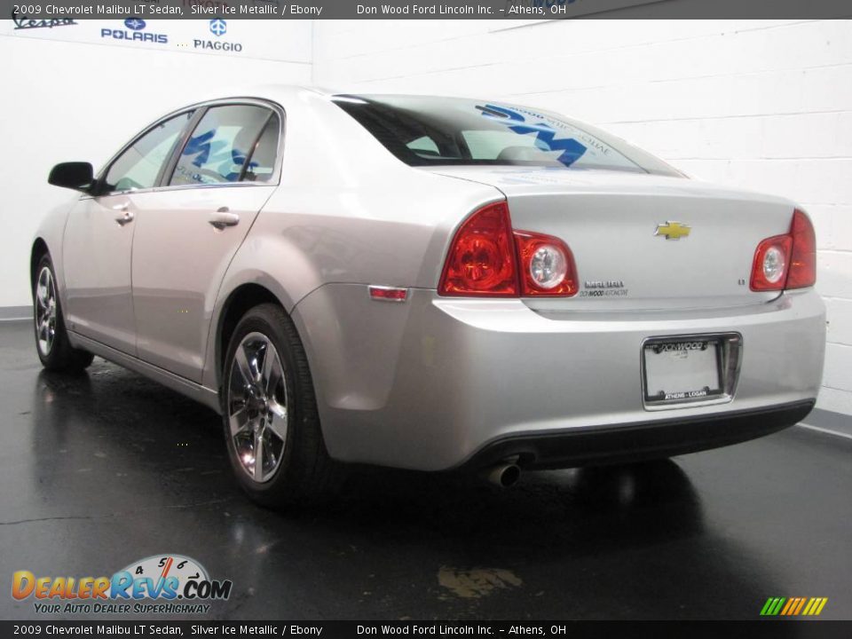 2009 Chevrolet Malibu LT Sedan Silver Ice Metallic / Ebony Photo #3