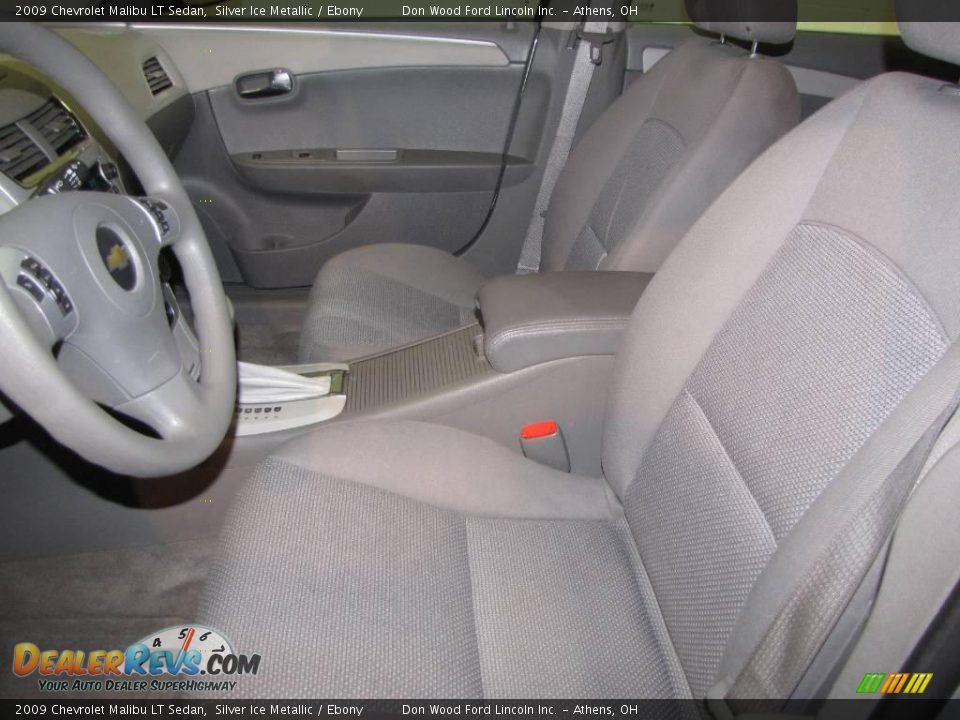 2009 Chevrolet Malibu LT Sedan Silver Ice Metallic / Ebony Photo #9