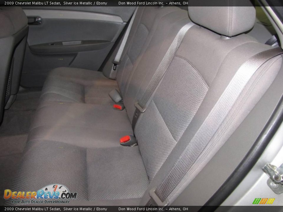 2009 Chevrolet Malibu LT Sedan Silver Ice Metallic / Ebony Photo #11