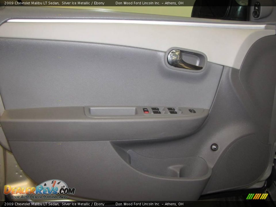 2009 Chevrolet Malibu LT Sedan Silver Ice Metallic / Ebony Photo #13