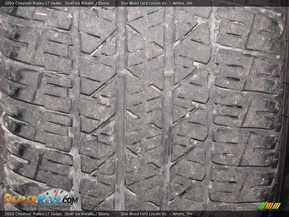 2009 Chevrolet Malibu LT Sedan Silver Ice Metallic / Ebony Photo #22
