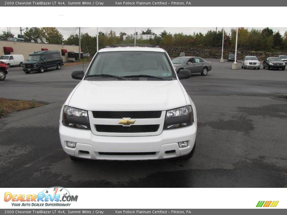 2009 Chevrolet TrailBlazer LT 4x4 Summit White / Gray Photo #3