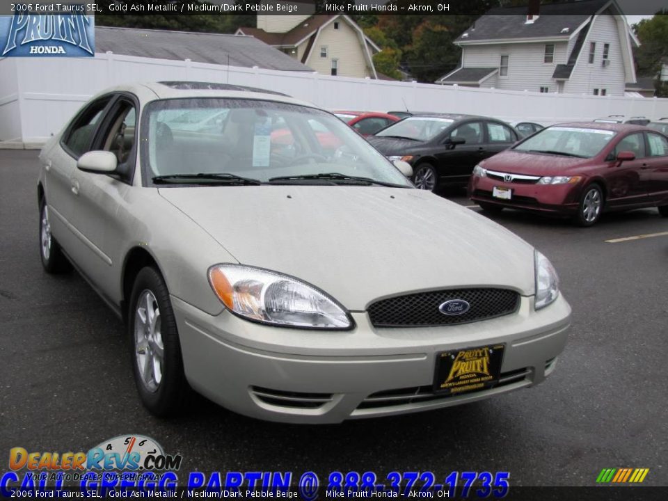 2006 Ford Taurus SEL Gold Ash Metallic / Medium/Dark Pebble Beige Photo #5