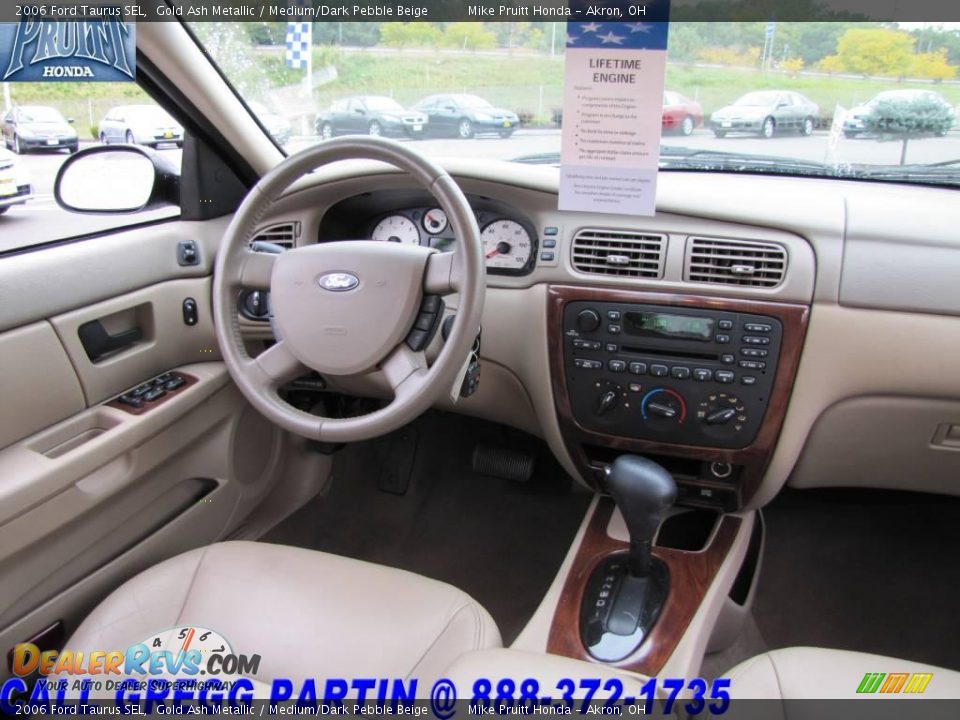 2006 Ford Taurus SEL Gold Ash Metallic / Medium/Dark Pebble Beige Photo #17