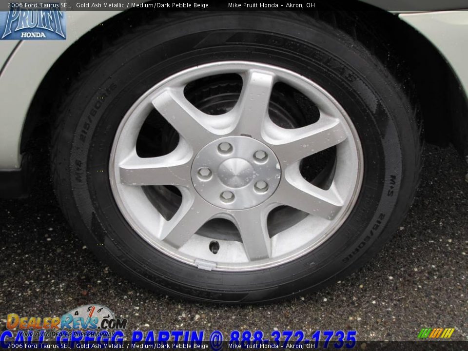 2006 Ford Taurus SEL Gold Ash Metallic / Medium/Dark Pebble Beige Photo #27