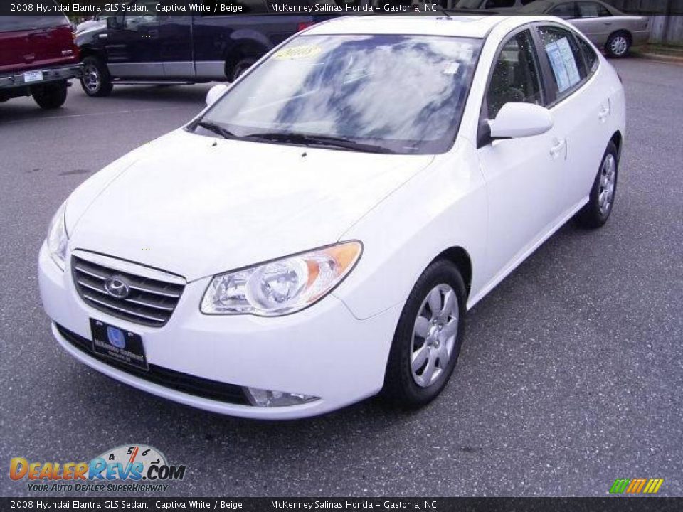 2008 Hyundai Elantra GLS Sedan Captiva White / Beige Photo #1
