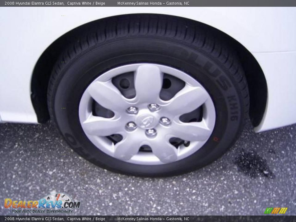 2008 Hyundai Elantra GLS Sedan Captiva White / Beige Photo #17