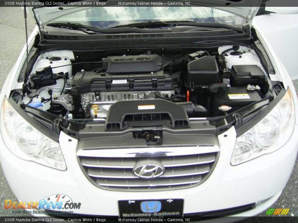 2008 Hyundai Elantra GLS Sedan Captiva White / Beige Photo #19