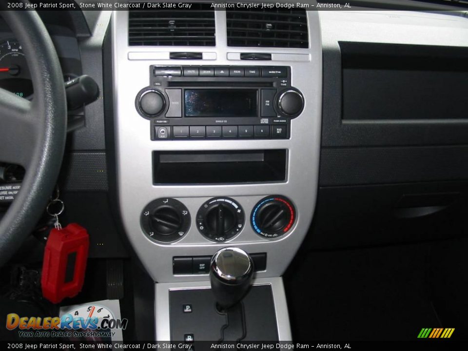 2008 Jeep Patriot Sport Stone White Clearcoat / Dark Slate Gray Photo #7