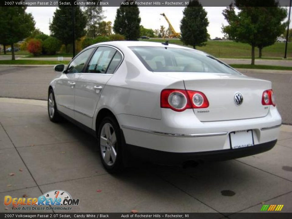 2007 Volkswagen Passat 2.0T Sedan Candy White / Black Photo #4