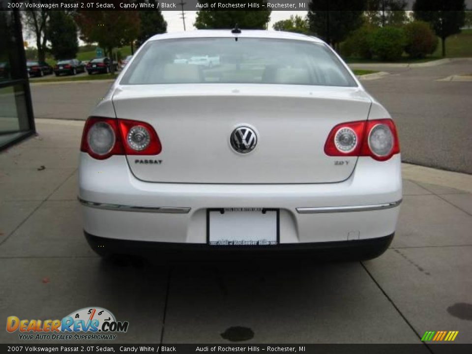2007 Volkswagen Passat 2.0T Sedan Candy White / Black Photo #5