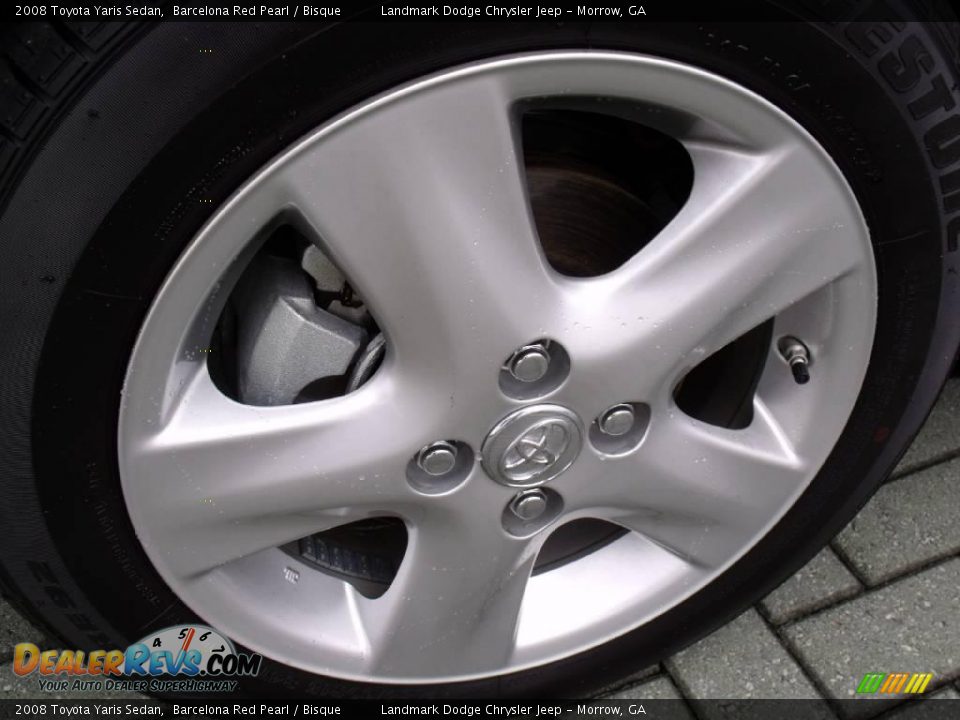2008 Toyota Yaris Sedan Barcelona Red Pearl / Bisque Photo #9