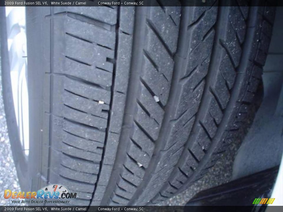 2009 Ford Fusion SEL V6 White Suede / Camel Photo #10