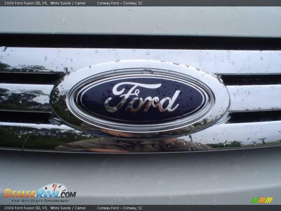 2009 Ford Fusion SEL V6 White Suede / Camel Photo #12