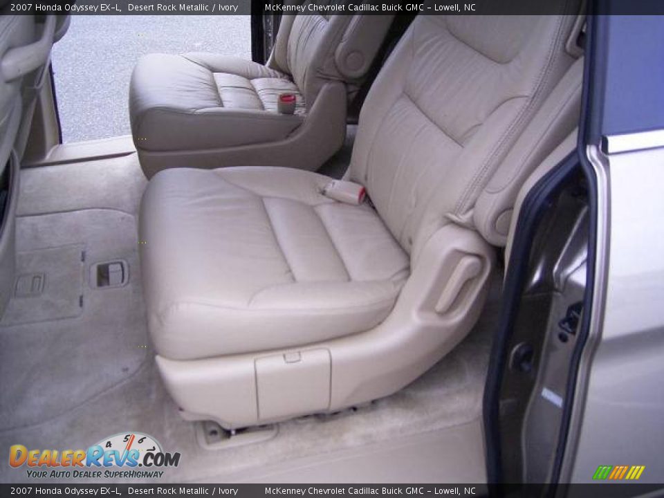 2007 Honda Odyssey EX-L Desert Rock Metallic / Ivory Photo #17