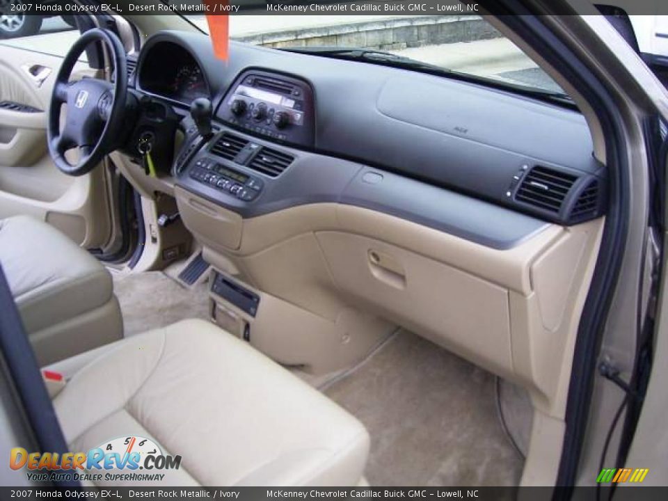 2007 Honda Odyssey EX-L Desert Rock Metallic / Ivory Photo #22